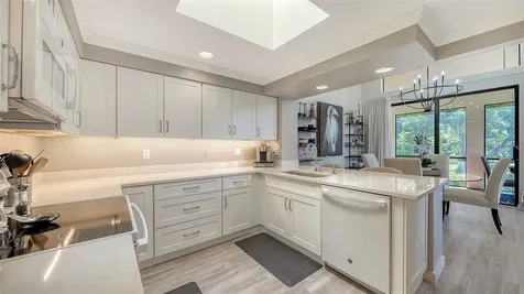 2000 Harbourside Drive Longboat Key FL 34228
