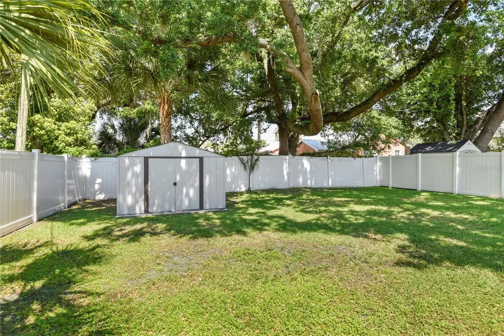 925 W Smith Street Orlando FL 32804