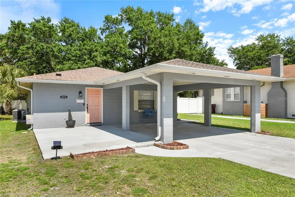 925 W Smith Street Orlando FL 32804