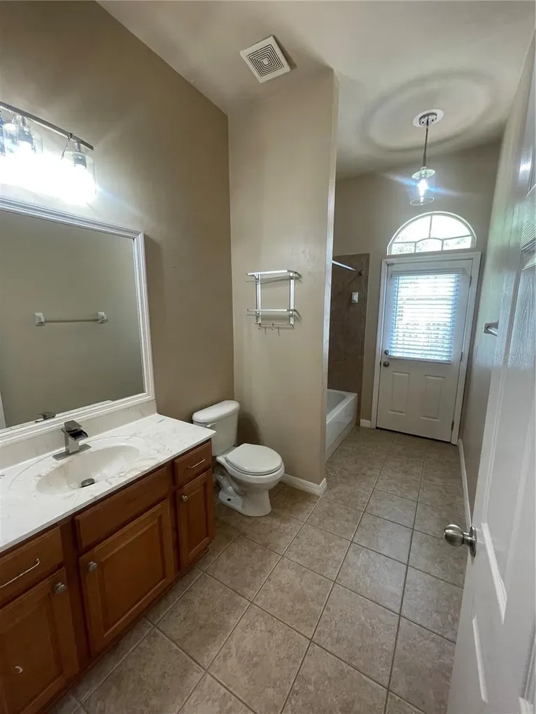 2244 NW 101st Street Gainesville FL 32606
