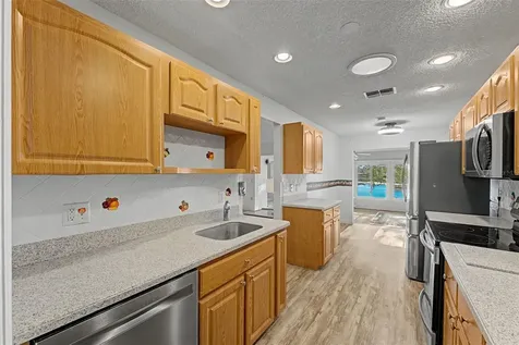 7406 Heather Walk Drive Weeki Wachee FL 34613