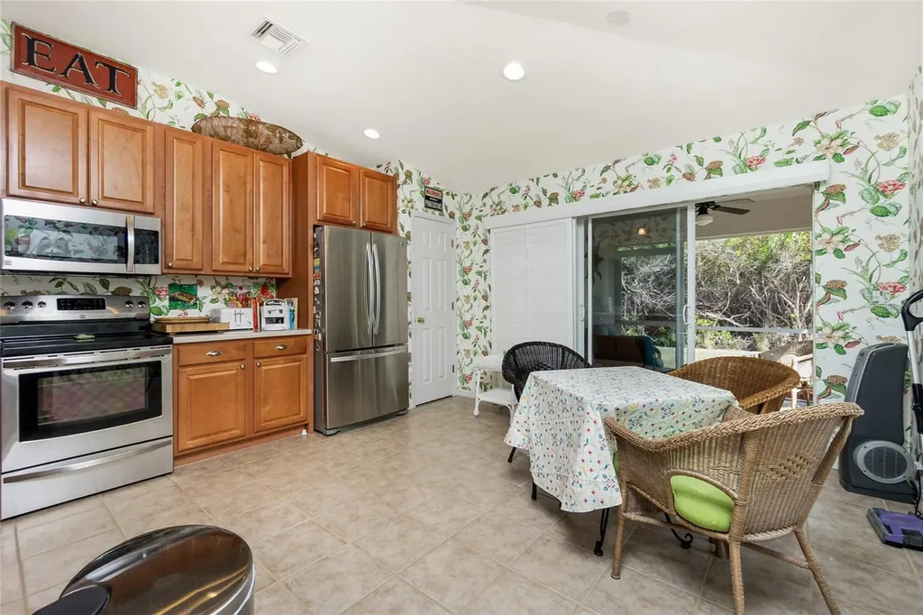 13136 SW Pembroke Circle N Lake Suzy FL 34269