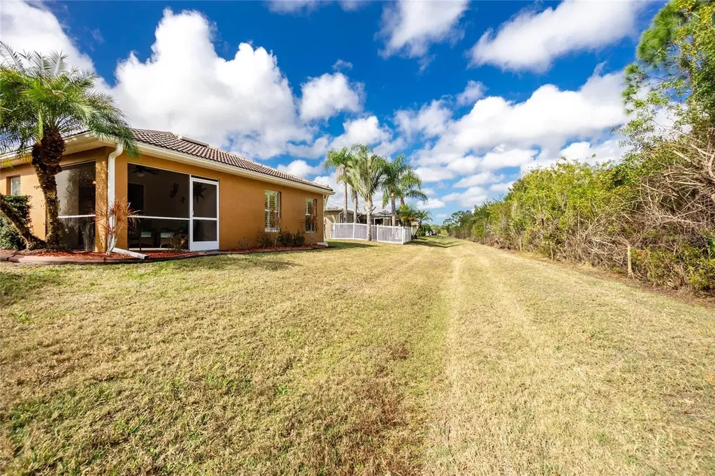 13136 SW Pembroke Circle N Lake Suzy FL 34269