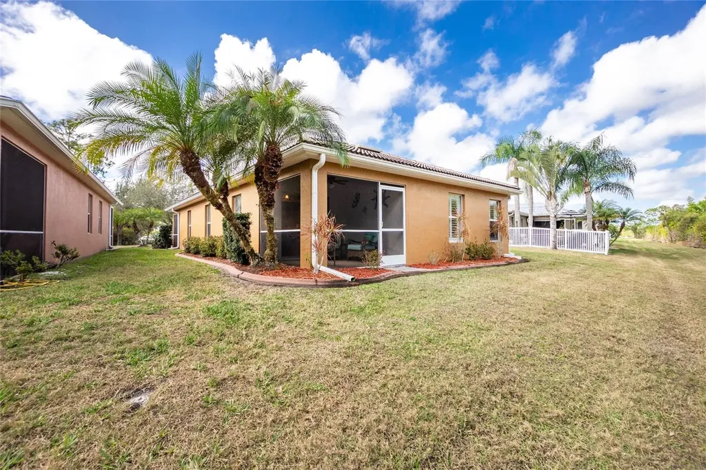 13136 SW Pembroke Circle N Lake Suzy FL 34269