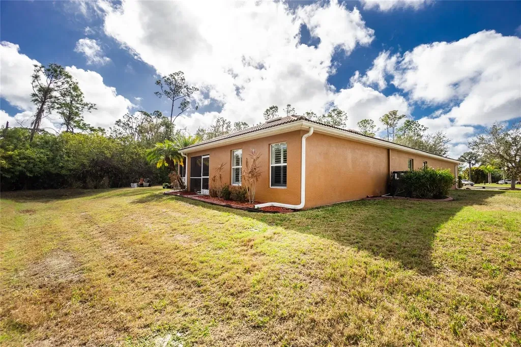 13136 SW Pembroke Circle N Lake Suzy FL 34269