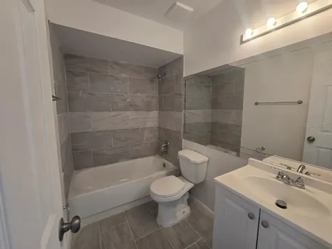 5232 Via Hacienda Circle Orlando FL 32839