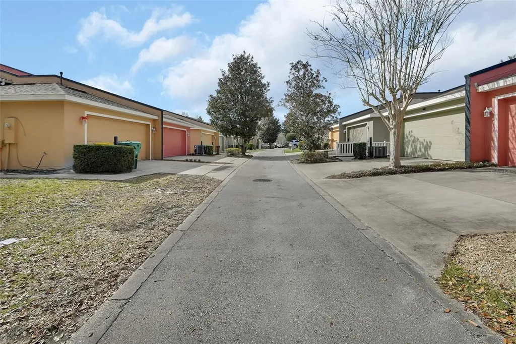 202 Woodhouse Lane Deland FL 32724