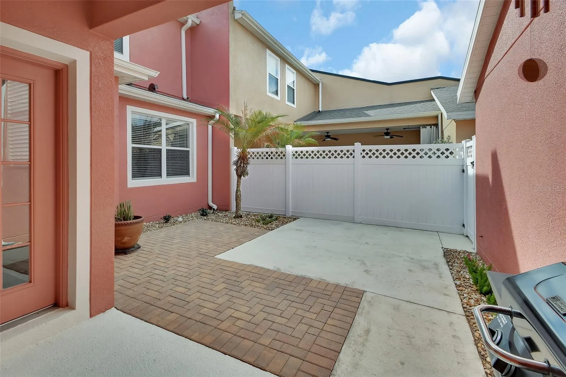 202 Woodhouse Lane Deland FL 32724