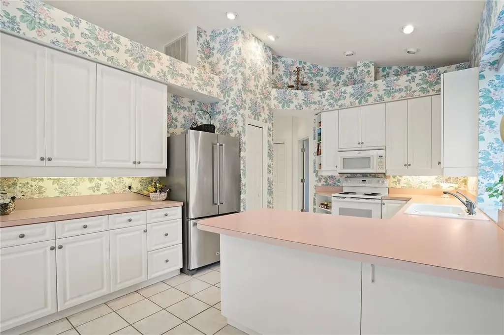 7909 Hampton Court University Park FL 34201