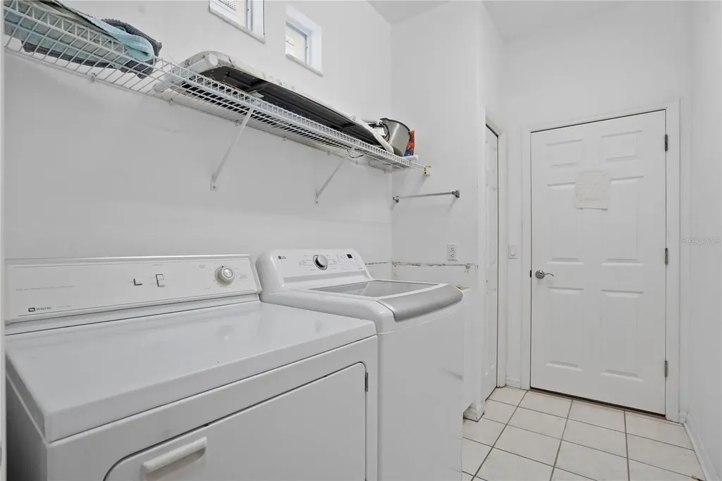 7909 Hampton Court University Park FL 34201