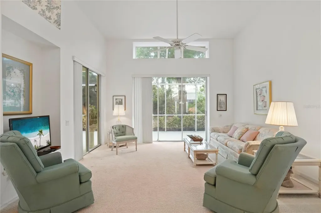 7909 Hampton Court University Park FL 34201