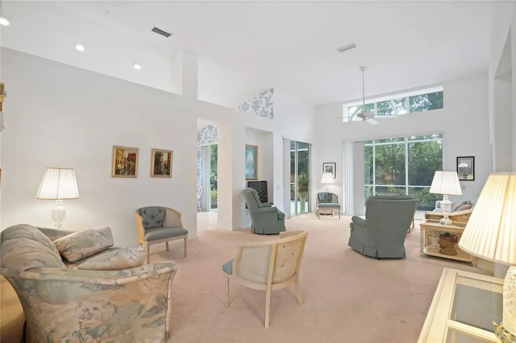 7909 Hampton Court University Park FL 34201