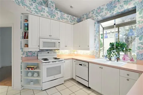 7909 Hampton Court University Park FL 34201