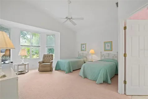 7909 Hampton Court University Park FL 34201