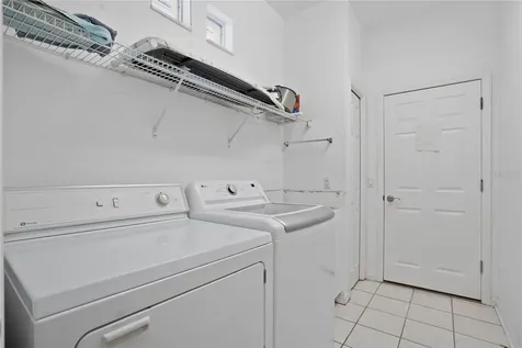7909 Hampton Court University Park FL 34201