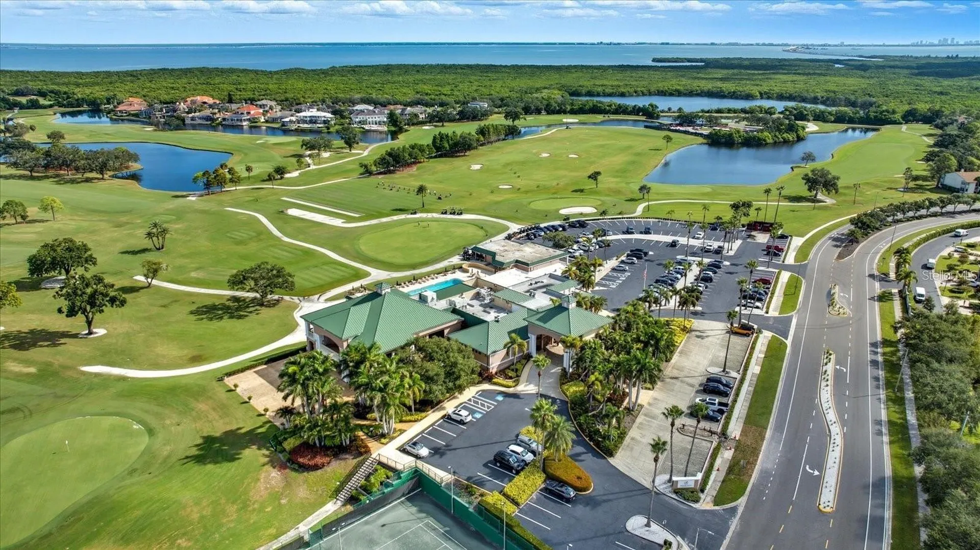 2497 Heron Terrace Clearwater FL 33762
