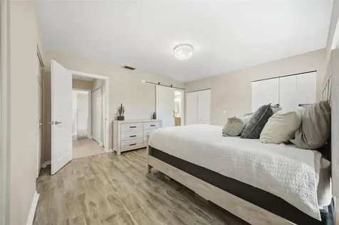 2497 Heron Terrace Clearwater FL 33762