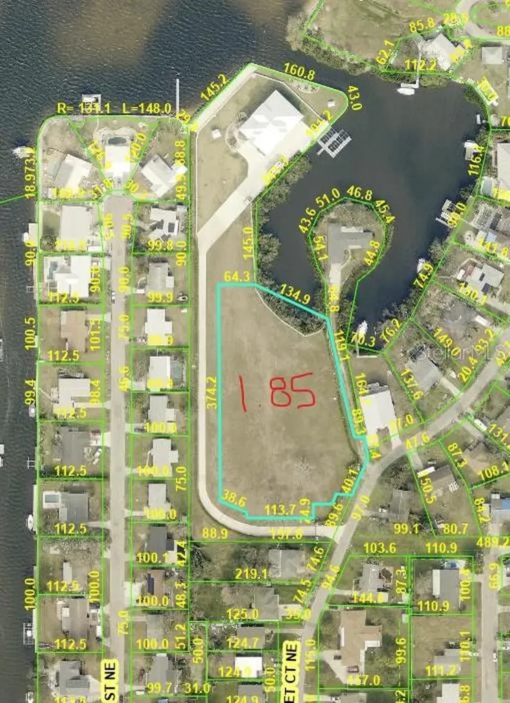 210 22nd Street Court NE Bradenton FL 34208