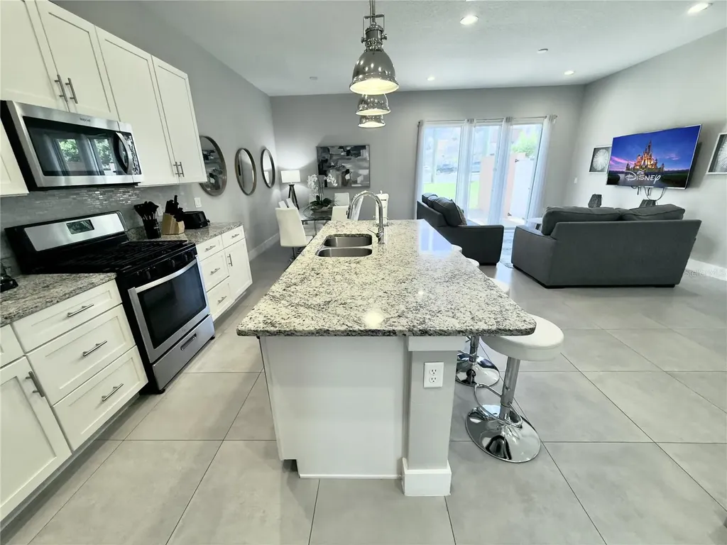7569 Sunny Dreams Lane Kissimmee FL 34747