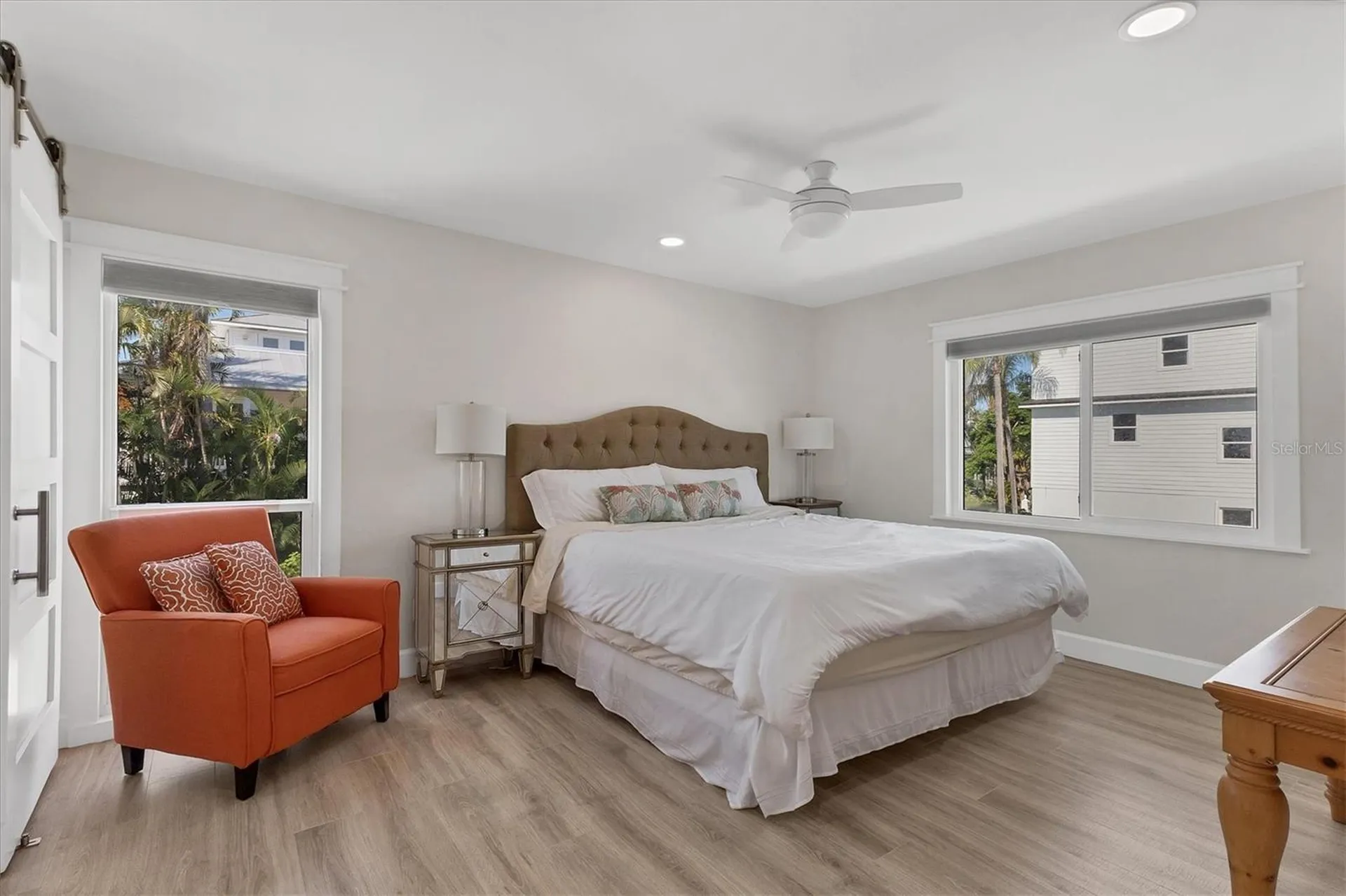 825 Tarawitt Drive Longboat Key FL 34228