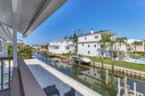 825 Tarawitt Drive Longboat Key FL 34228