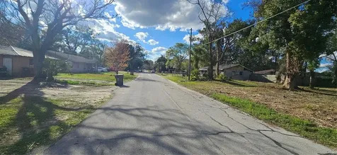 1836 NW 2nd Street Ocala FL 34475