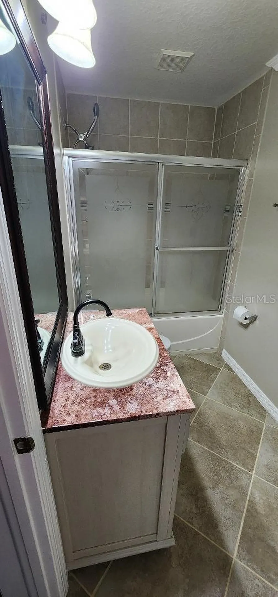 527 Windrose Drive Orlando FL 32824