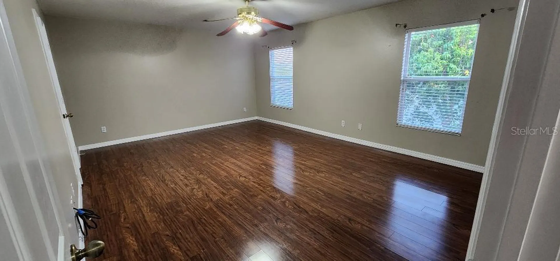 527 Windrose Drive Orlando FL 32824