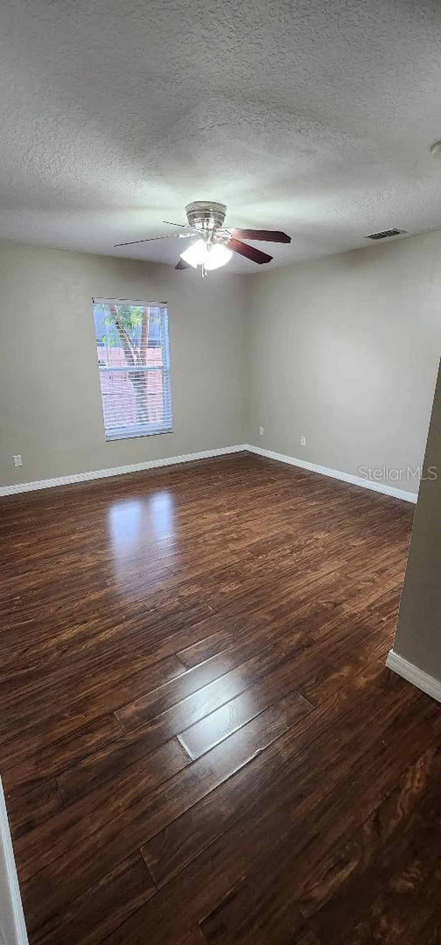 527 Windrose Drive Orlando FL 32824