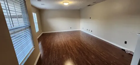 527 Windrose Drive Orlando FL 32824
