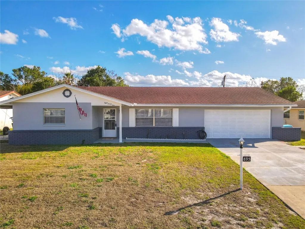 895 Superior Street Deltona FL 32725