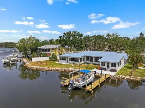 100 18th Street NW Ruskin FL 33570