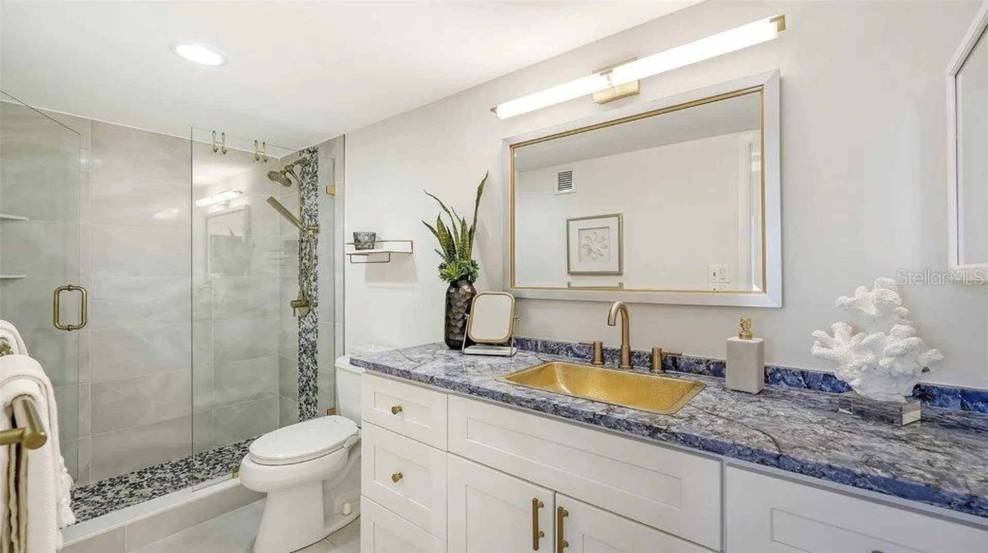 101 S Gulfstream Avenue Sarasota FL 34236