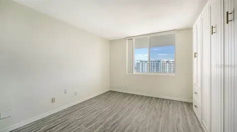 101 S Gulfstream Avenue Sarasota FL 34236