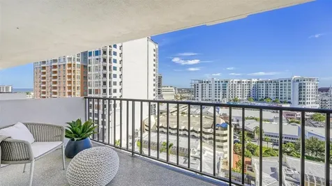 101 S Gulfstream Avenue Sarasota FL 34236