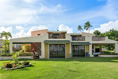 Club Villa Harbour Drive Humacao PR 00791