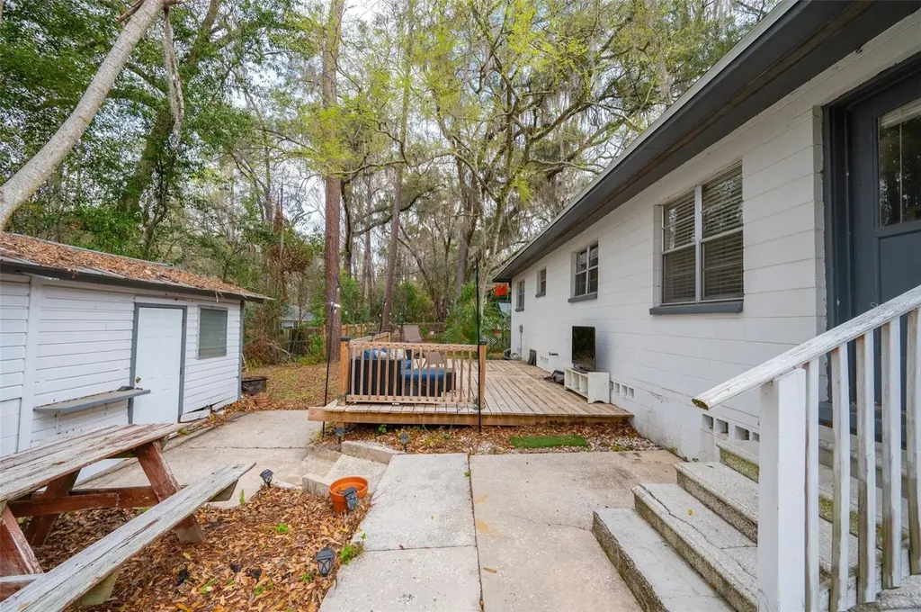 418 NW 27th Terrace Gainesville FL 32607