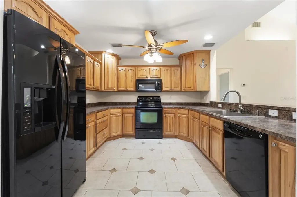 13780 SE 100th Avenue Belleview FL 34420