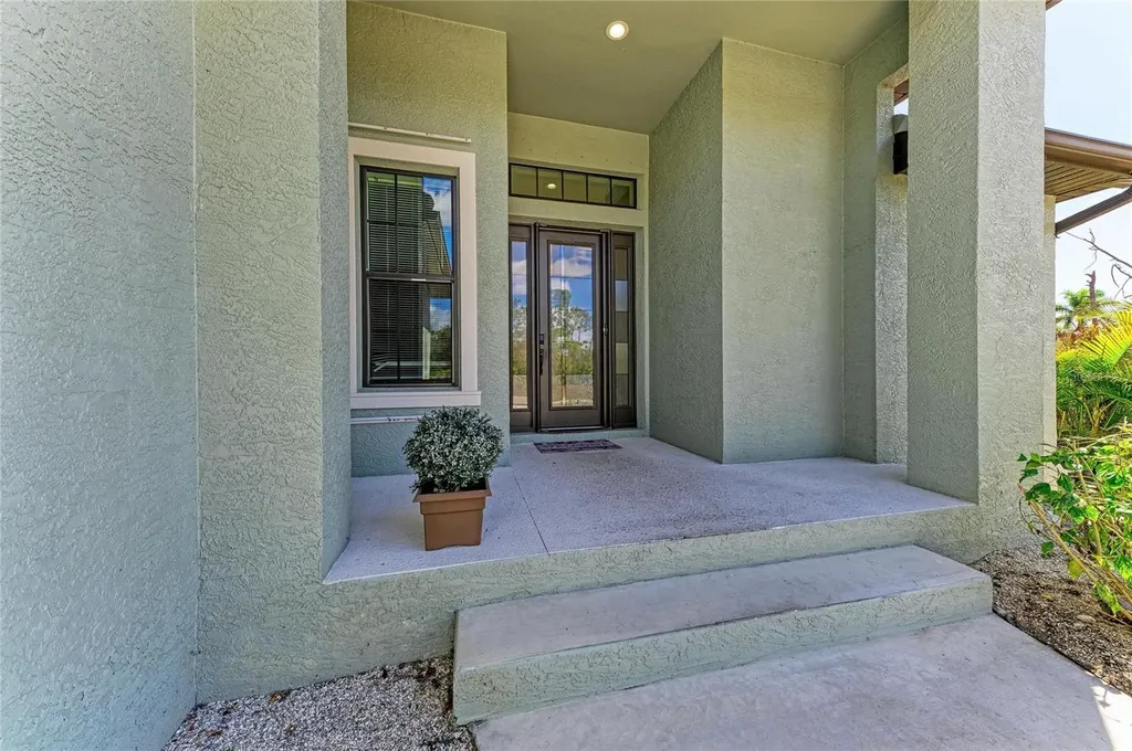 105 Cabana Way Rotonda West FL 33947