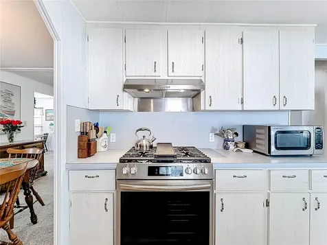 665 54th Street S Gulfport FL 33707