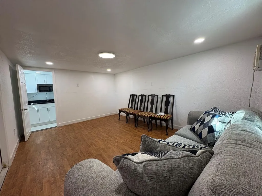 2807 Locicero Drive Tampa FL 33619