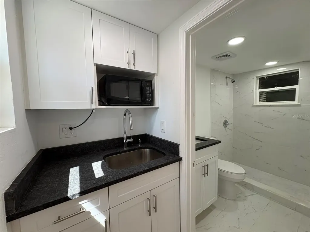 2807 Locicero Drive Tampa FL 33619