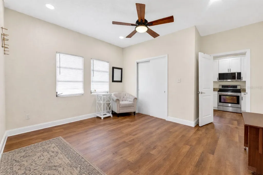 2807 Locicero Drive Tampa FL 33619