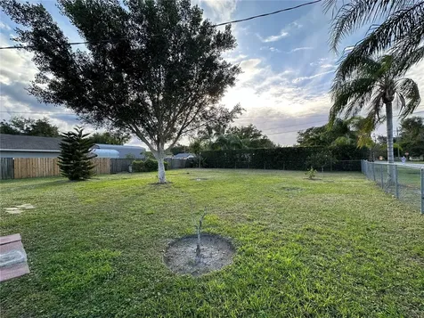 1400 Carolina Avenue St Cloud FL 34769