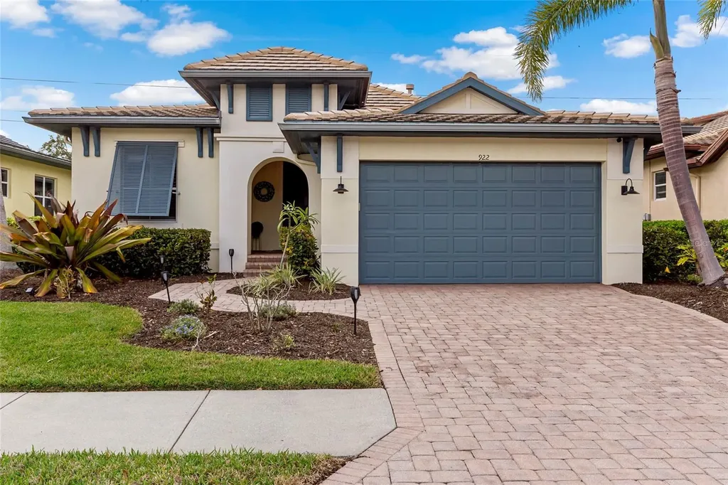 922 Preservation Street Bradenton FL 34208