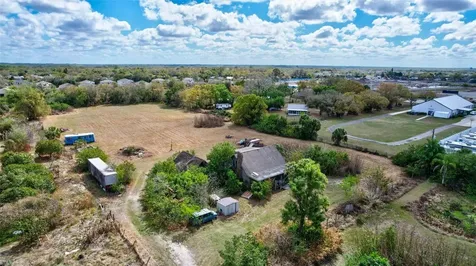 6115 33rd Street E Bradenton FL 34203