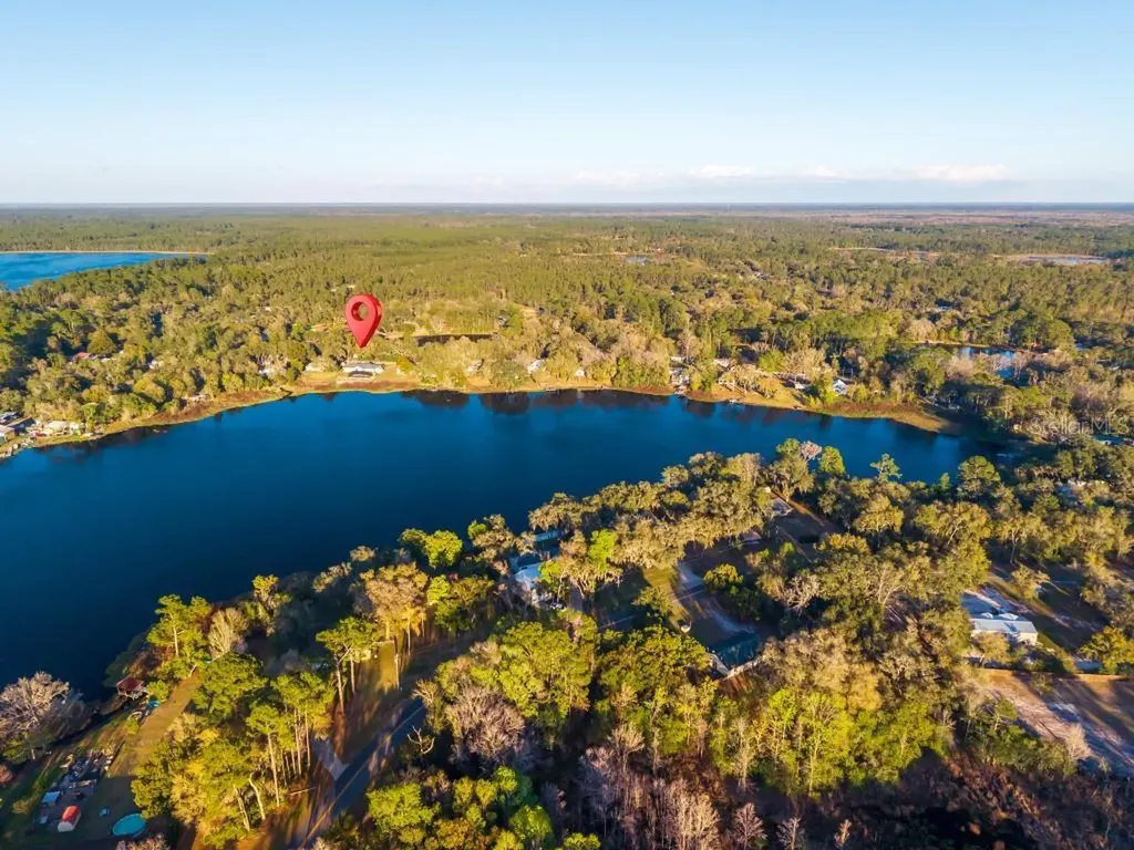 43740 Sunset Drive Paisley FL 32767