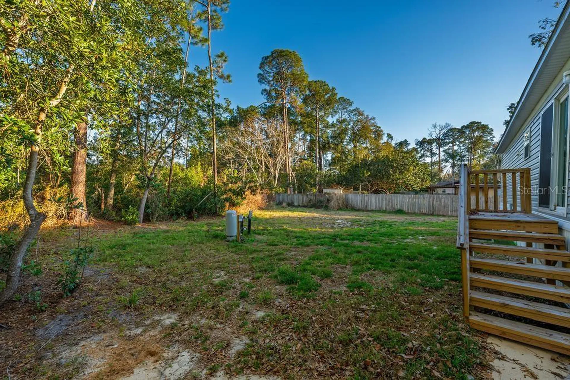 43740 Sunset Drive Paisley FL 32767