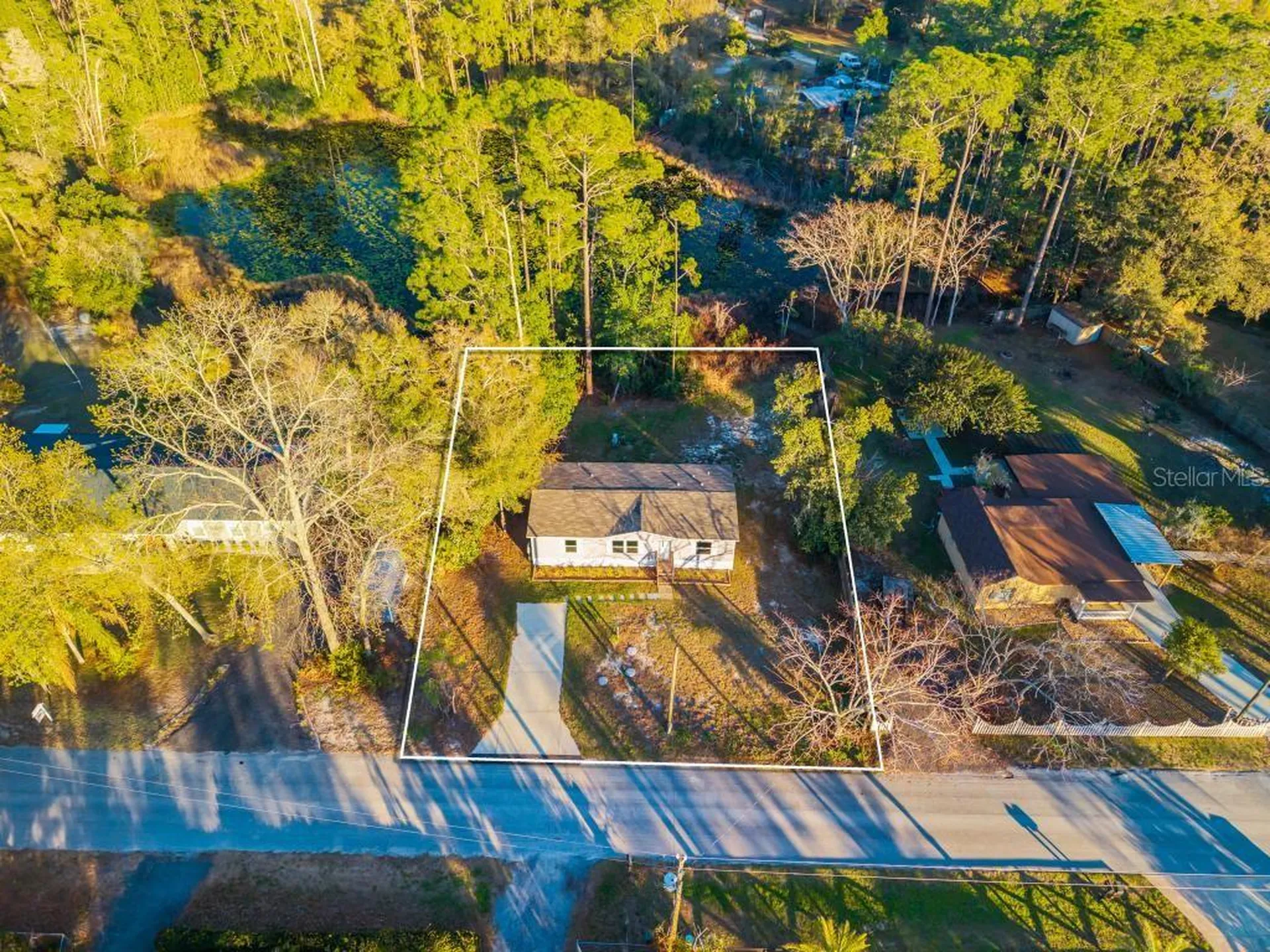 43740 Sunset Drive Paisley FL 32767
