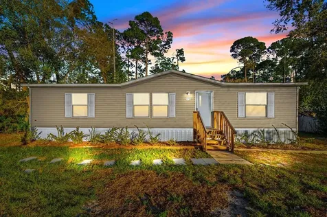 43740 Sunset Drive Paisley FL 32767